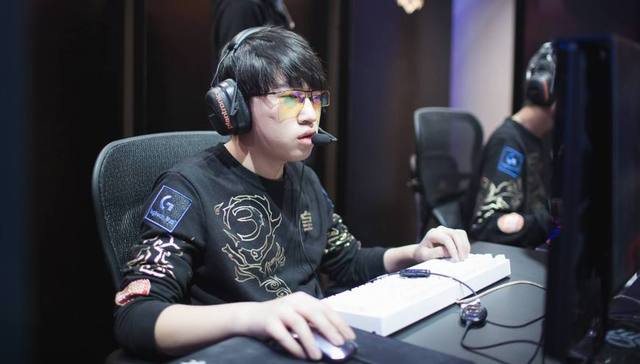 在同一片绿 在同一片绿