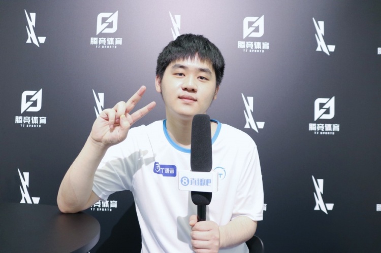 进球的前锋 进球的前锋