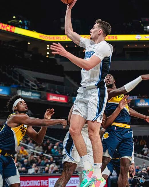 若投射滑坡 若投射滑坡