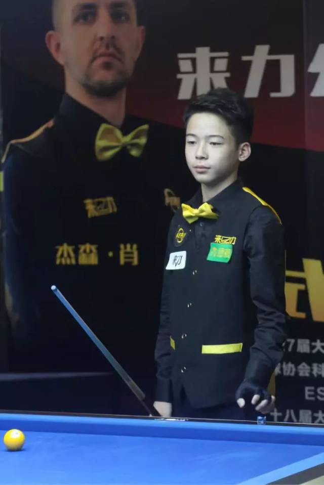 当边路回敲